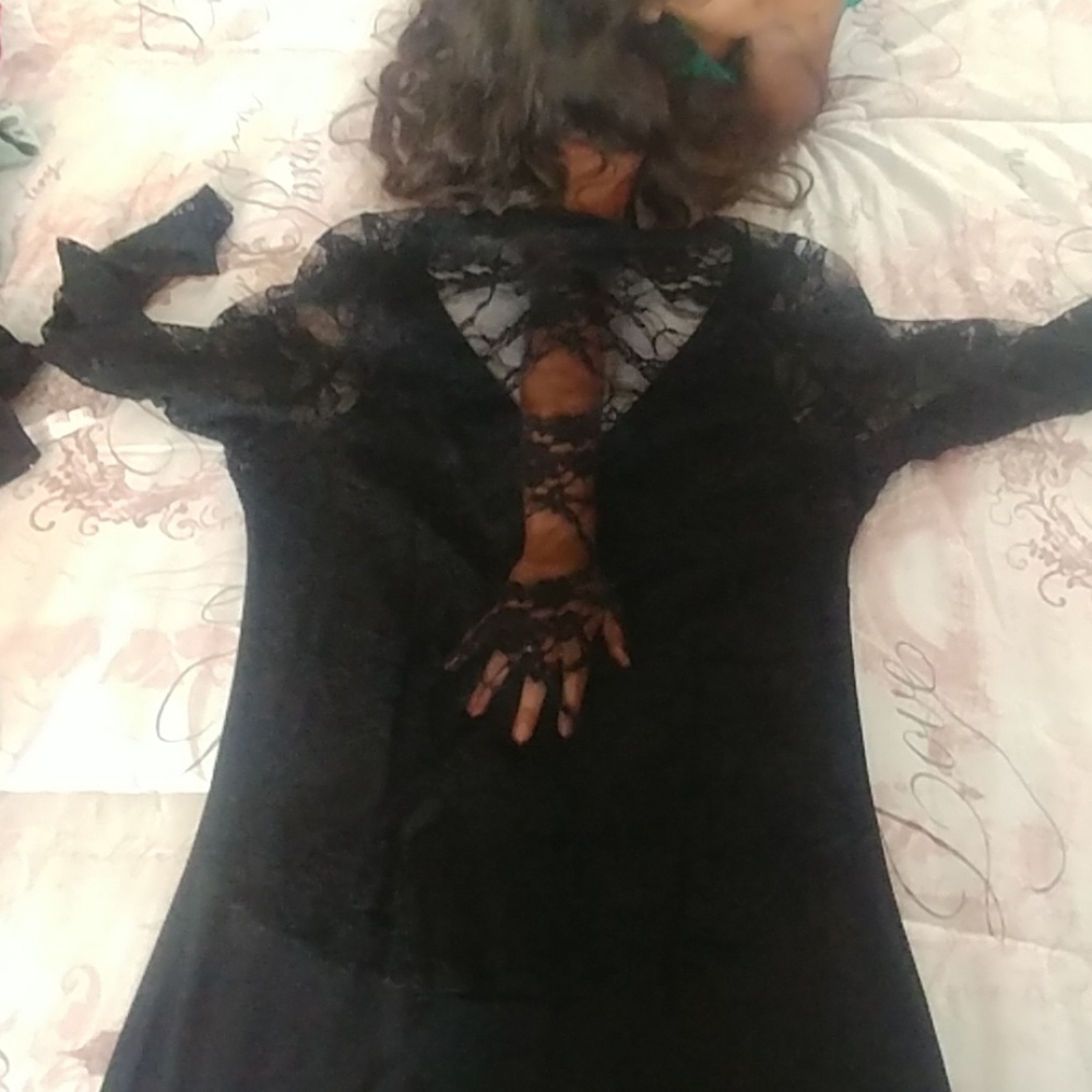 Dress - Picture 2 of 2